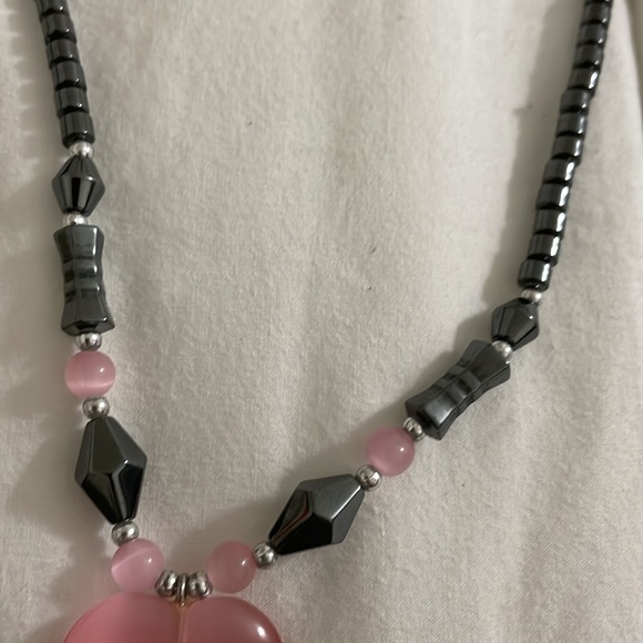 Chic opal heart necklace pink heart - Picture 4 of 5